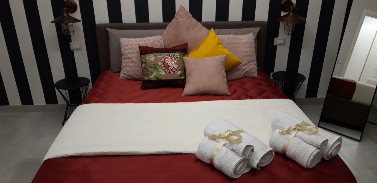 Prestige House Otel Salerno Dış mekan fotoğraf